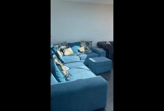 Video 1: Grd floor bedroom window