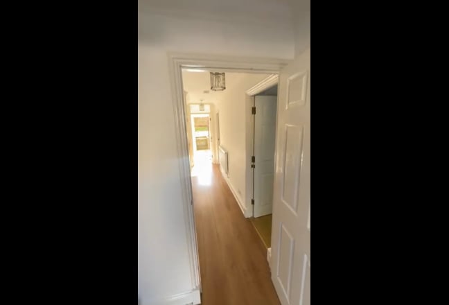 En-Suite Rooms | 2 Min to Chatham Station | Bills  Main Photo