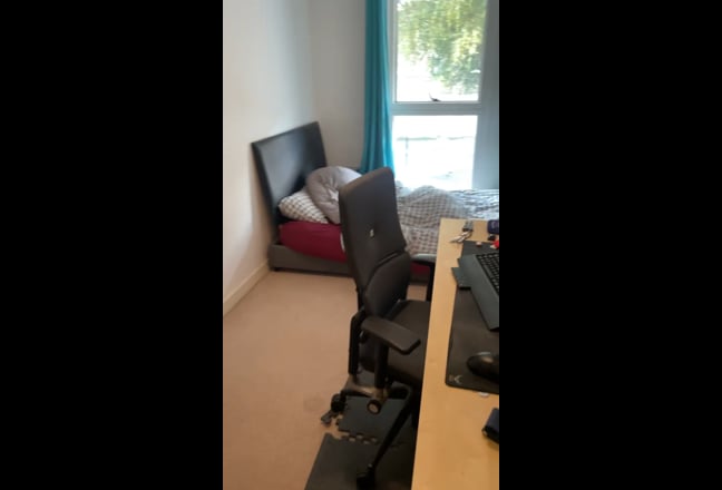2bed 2bath split level flat available this month Main Photo