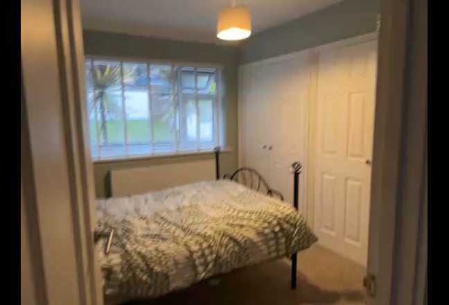 Bright Double Room With Own Bathroom *Inc Bills* Main Photo