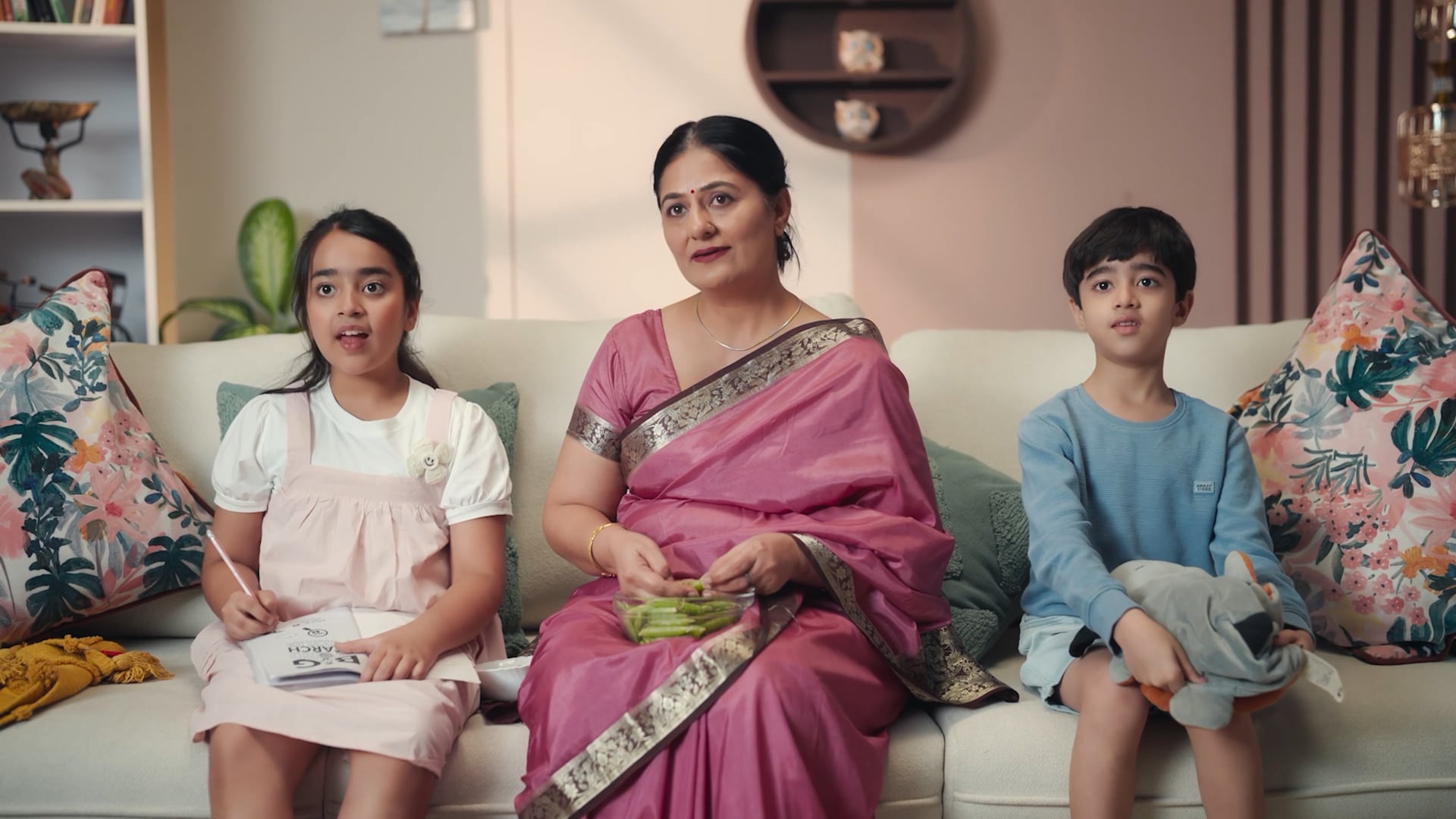 SRI SRI TATTVA SUDANTA  || TELEVISION COMMERCIAL 1