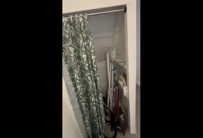 Fully Decorated Room/Flat for Rent  in Llandudno Main Photo