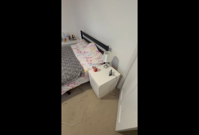 Single and double room for rent Main Photo