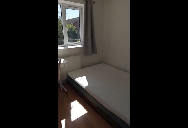 Rooms to let _ Female's House near Addenbrookes    Main Photo