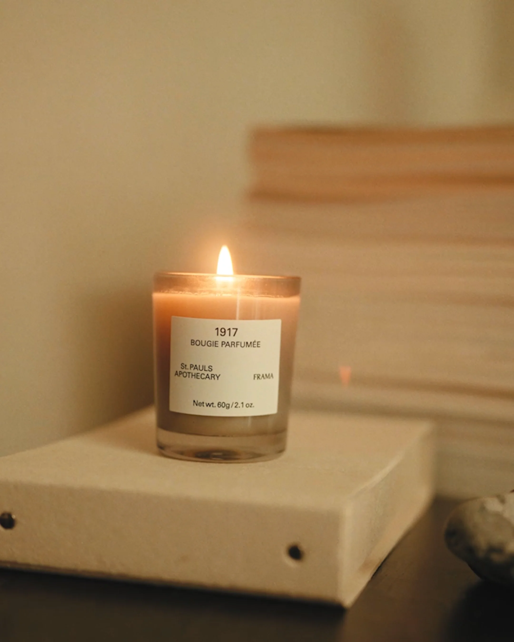 Scented Candle | 1917 | 170 g – FRAMA