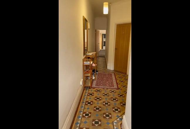 Video 1: Kitchen