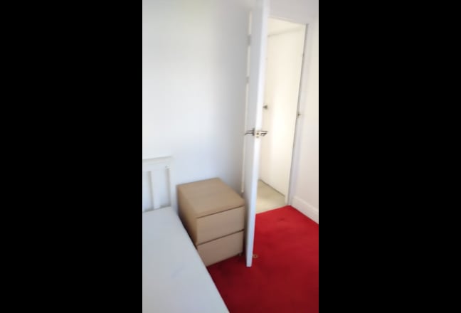 Single room Main Photo