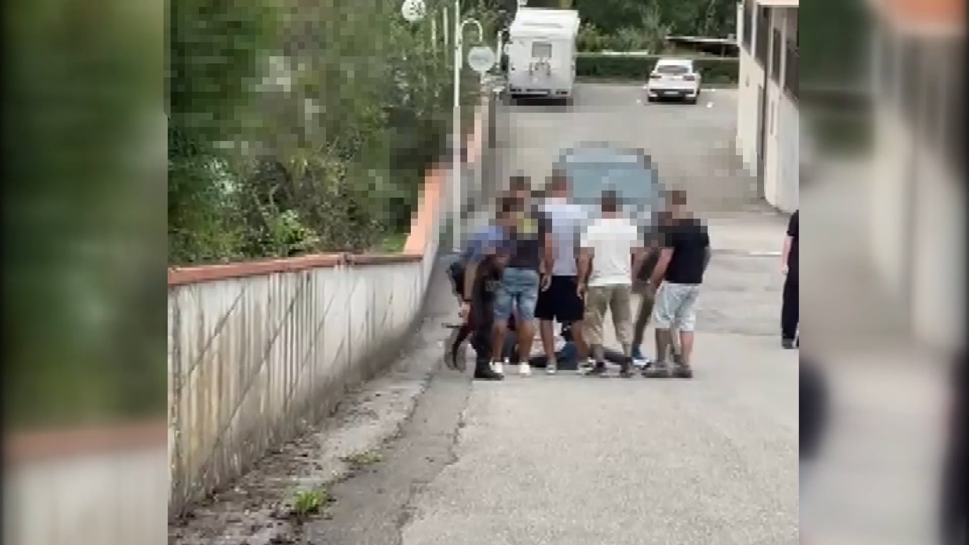 Rioveggio, un pomeriggio di tensione e rabbia