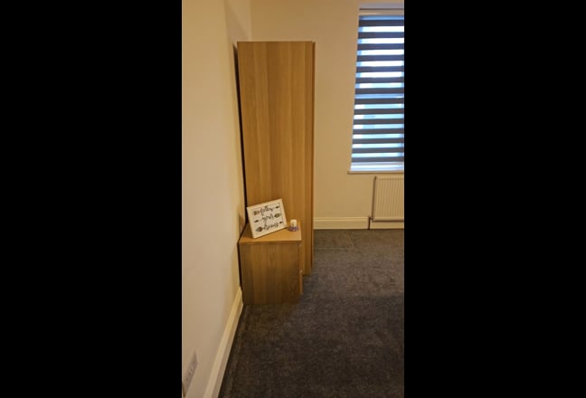 Refurbished Double Room/2-Person House in Gosforth Main Photo