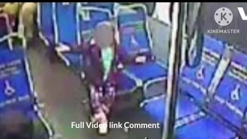 Completo video da menina no &Ocirc;nibus cascavel 5x1 portal zacarias Link Description