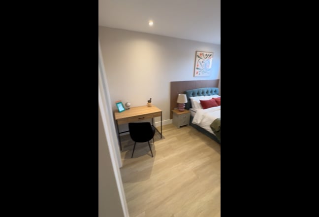 Luxury Rooms in the Heart of Town Main Photo