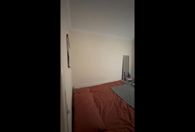 Cute room in Woolwich  Main Photo