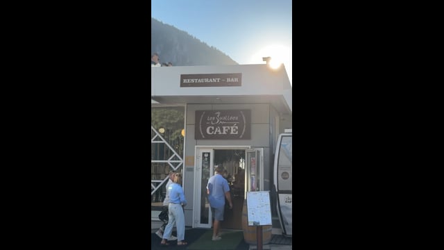 Soirée œnologie aux 3 Vallées Café