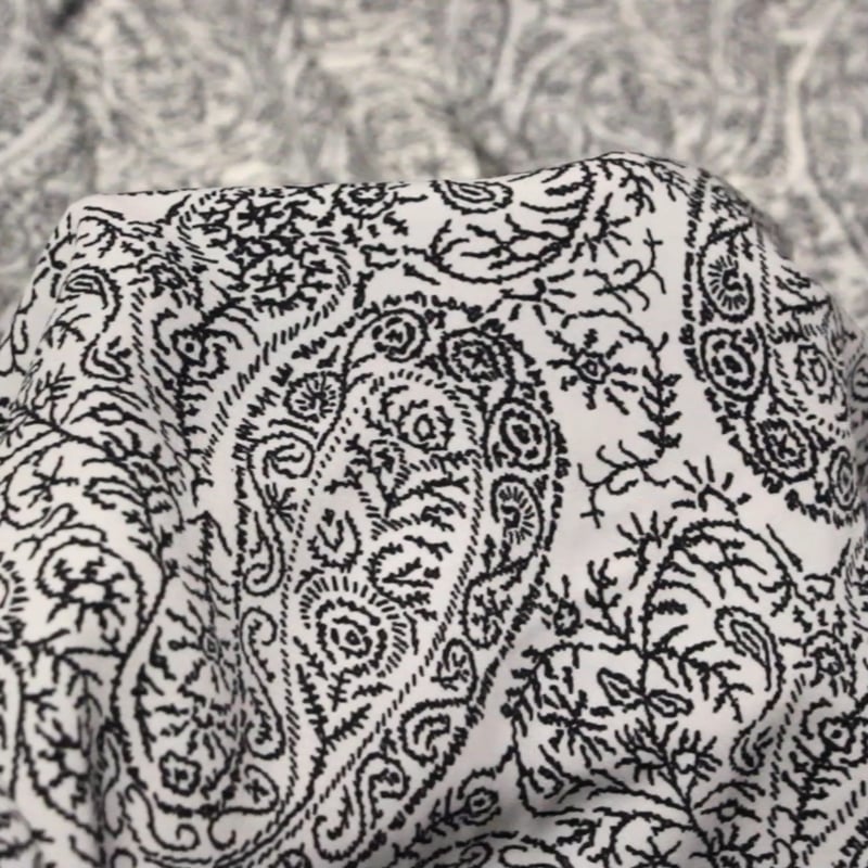 Vidéo: Javanaise imprimée - Paisley noir fond blanc
