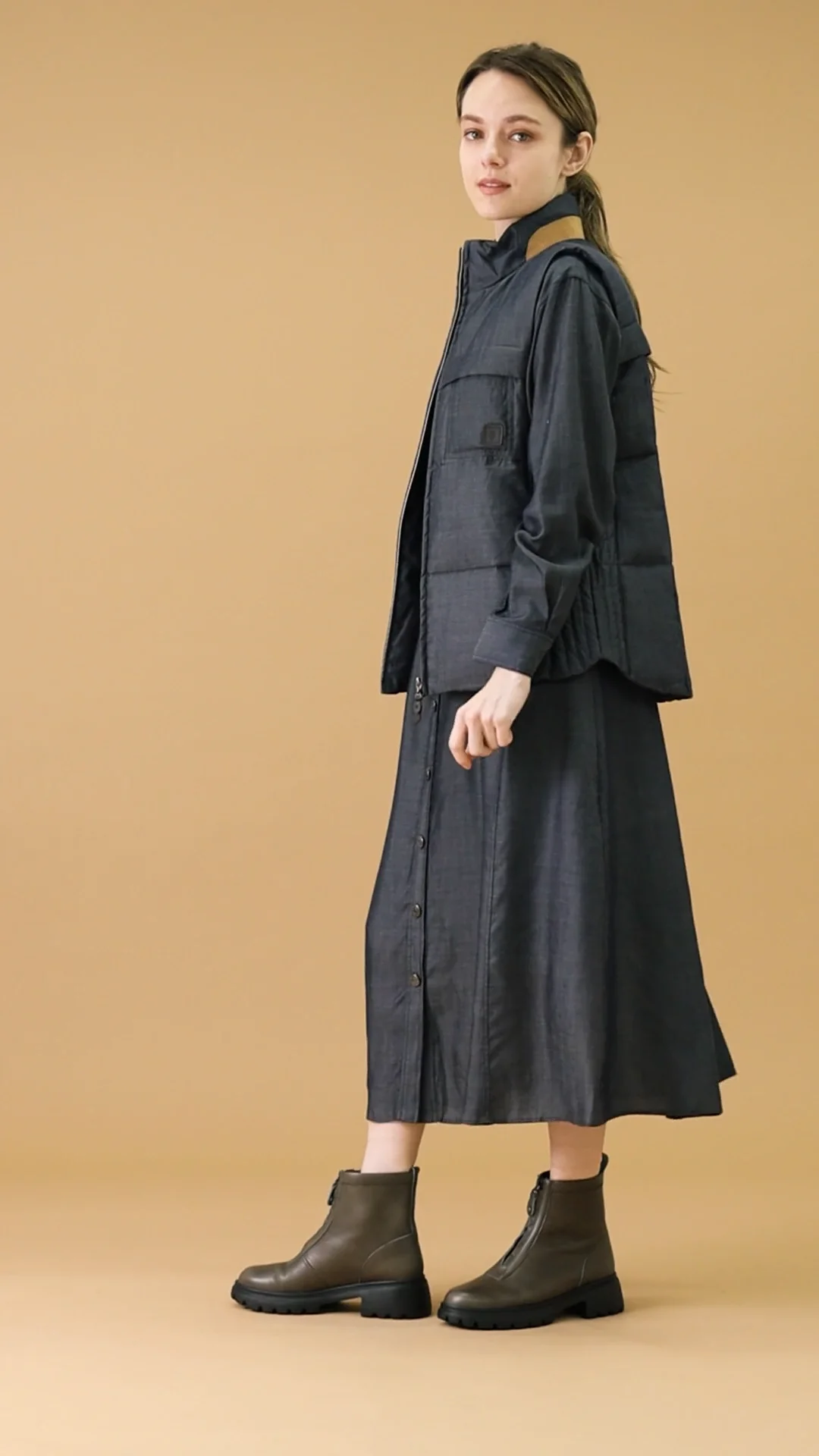 ★美品　モラビト　MORABITO　ブラン　ダウンベスト MORABITO BLANC > WINTER COLLECTION ~ COZY & CHIC