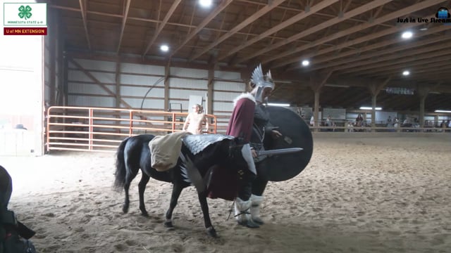 Costume 9+