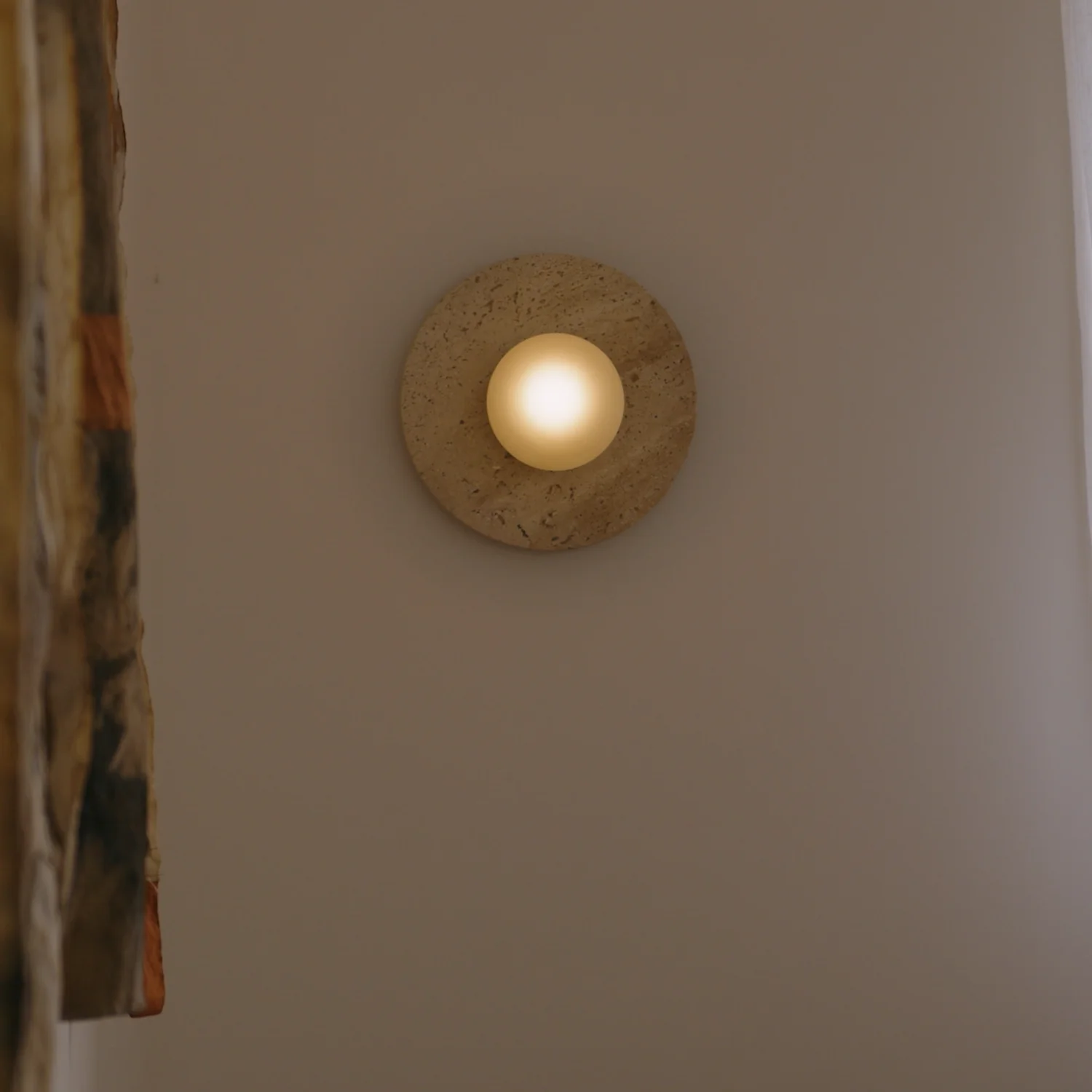 Stone Krema 1205-LA40 | Luminaire Authentik