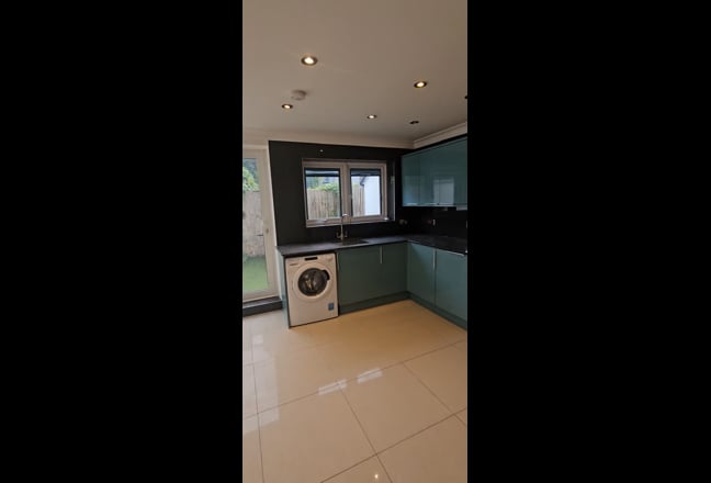 3 rooms in a  5bed Tooting Broadway Houseshare Main Photo