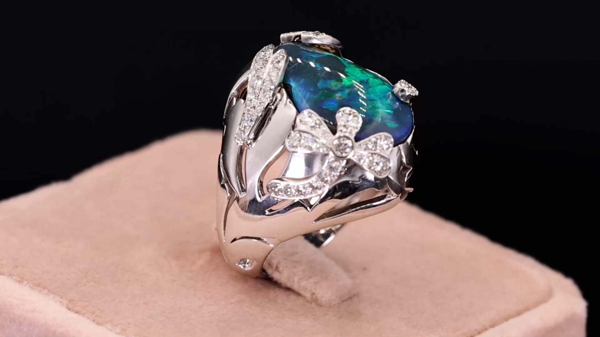 Bague En Or 18 Carats Avec Opale - Poids 4,71 G - Taille 54 - Occasion
