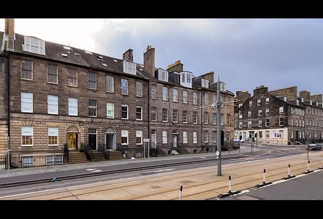Stunning 2 Dble Bed New Town Flat Main Photo