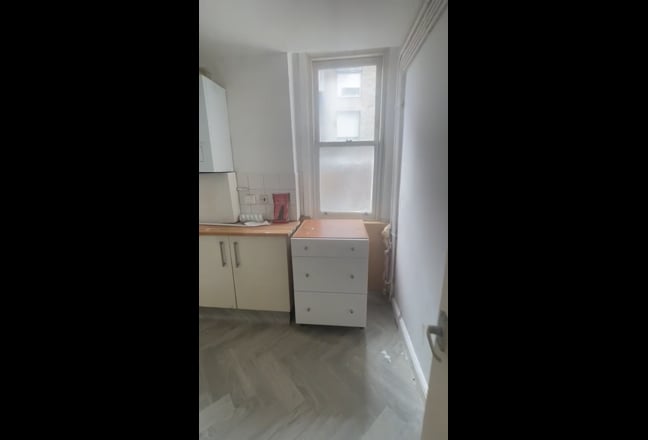 Guardianship: 2 Bed Flat In Haringey  Main Photo