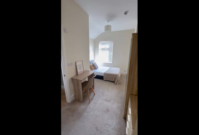Rooms in Doncaster - Deposit Alternative Available Main Photo