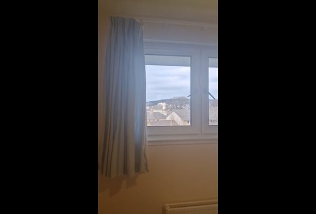 Temporary stay in Edinburgh Main Photo