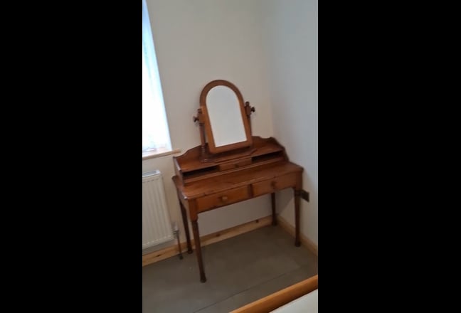 2 Large Double Room available for rent in UB3  Main Photo