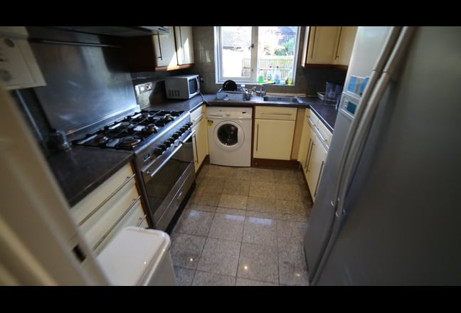 ✨ Cosy Small Double Room in Denmark Hill –Bills in Main Photo