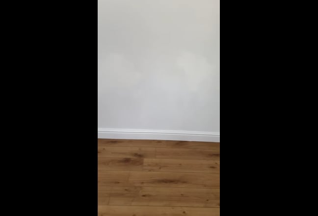 Spacious double bedroom in a maisonette  Main Photo