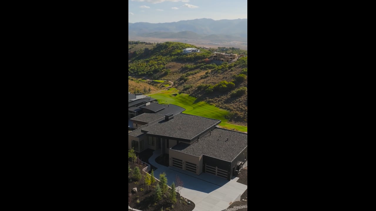 3376_wapiti_canyon_road_-_dronie_reel (1080p)