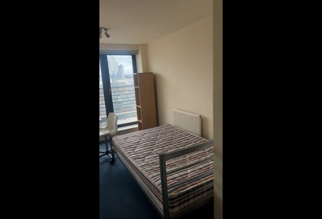 Room available ASAP in Regent Terrace, Sheffield Main Photo