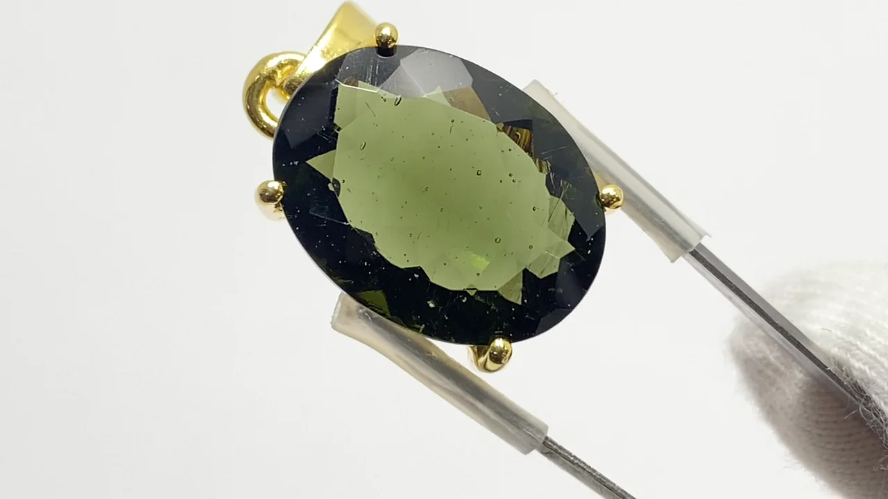 モルダバイト AAAランク ファセットカットペンダント18kgpチャーム 動画】【1点もの】モルダバイトAAA ファセットカットペンダントトップ