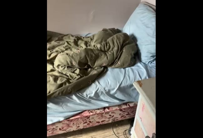 Small single  room Main Photo