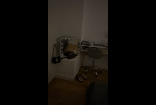 Double Room with fitted storage Main Photo