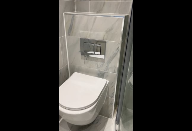 Self-contained  Main Photo