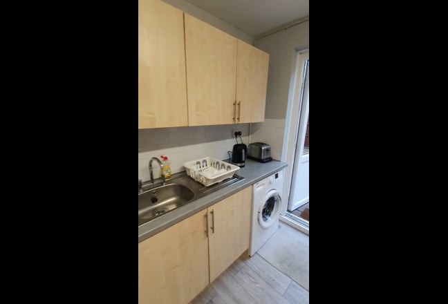 ✨Flat with Garden and Living Room for All Mates✨ Main Photo