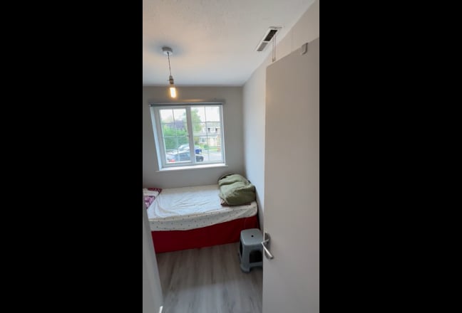 🏠Spacious 1 Double Bedroom for Rent Main Photo