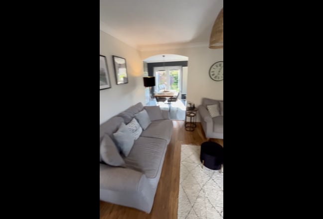 🏡 Homely Double Room-Study-Parking-Cardiff Main Photo
