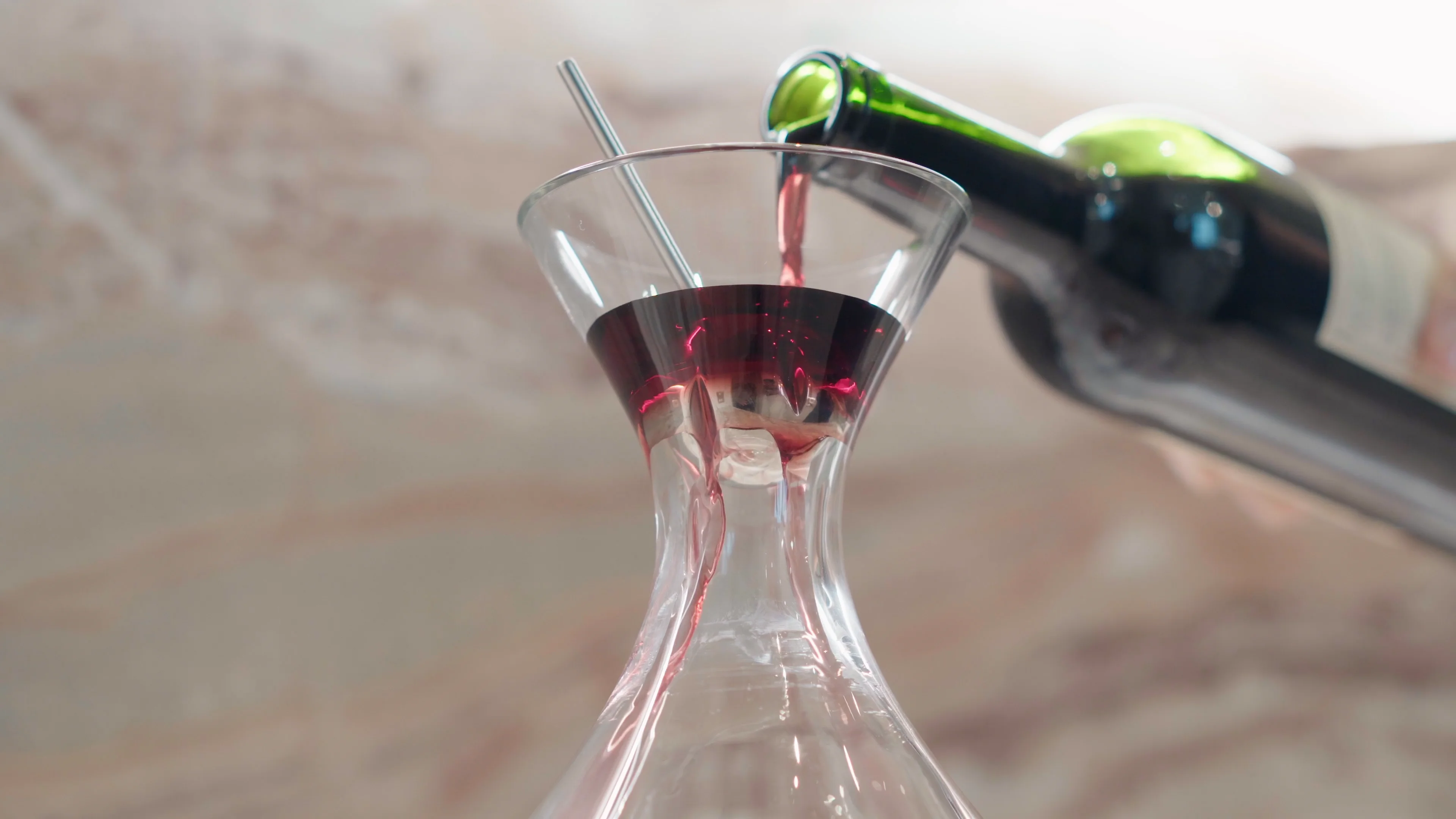 Open Cristal Developer Decanter – Wine Carafe with Aroma Enhancer