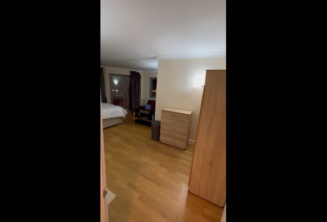 Video 1: Room B
