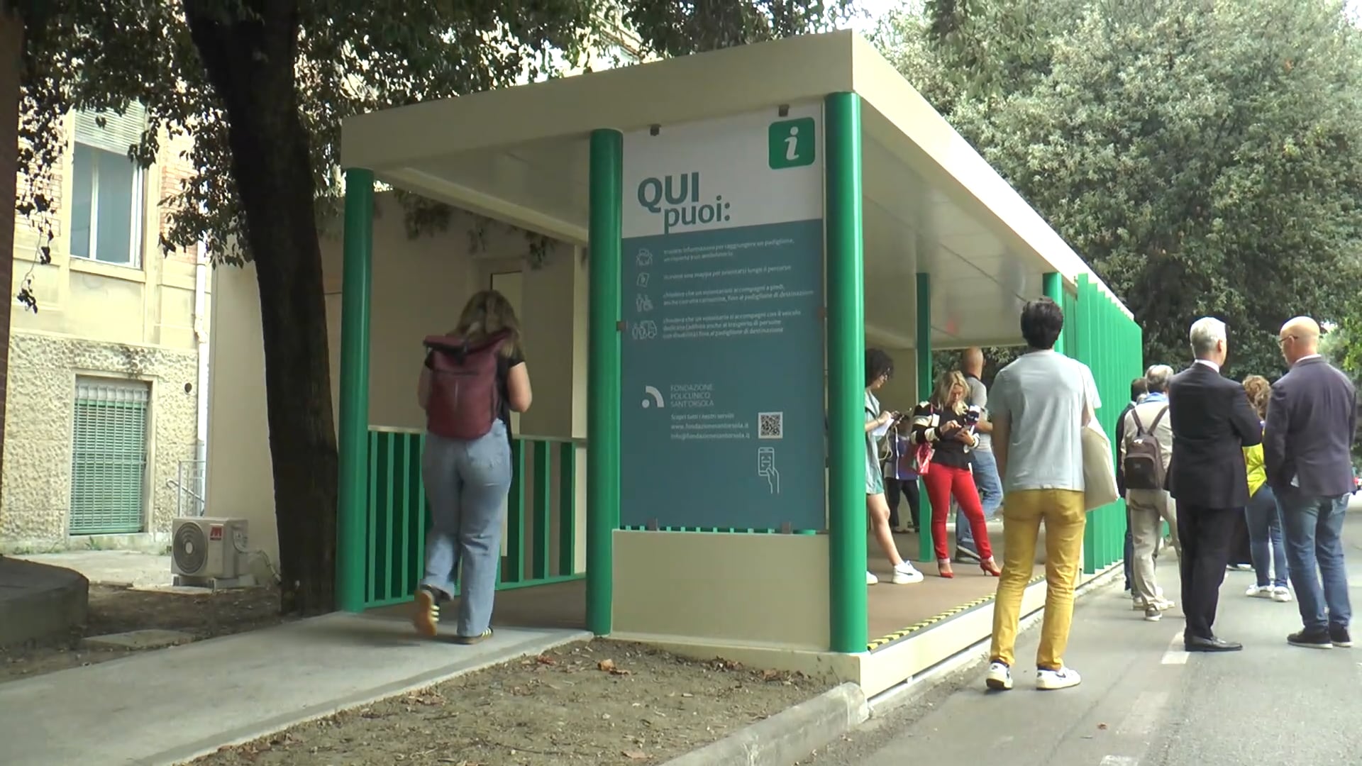 Inaugurato il primo Infopoint sul viale del Policlinico Sant’Orsola