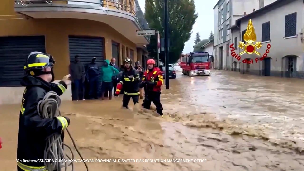Hudo neurje zajelo tri evropske države: umrl je najmanj en človek