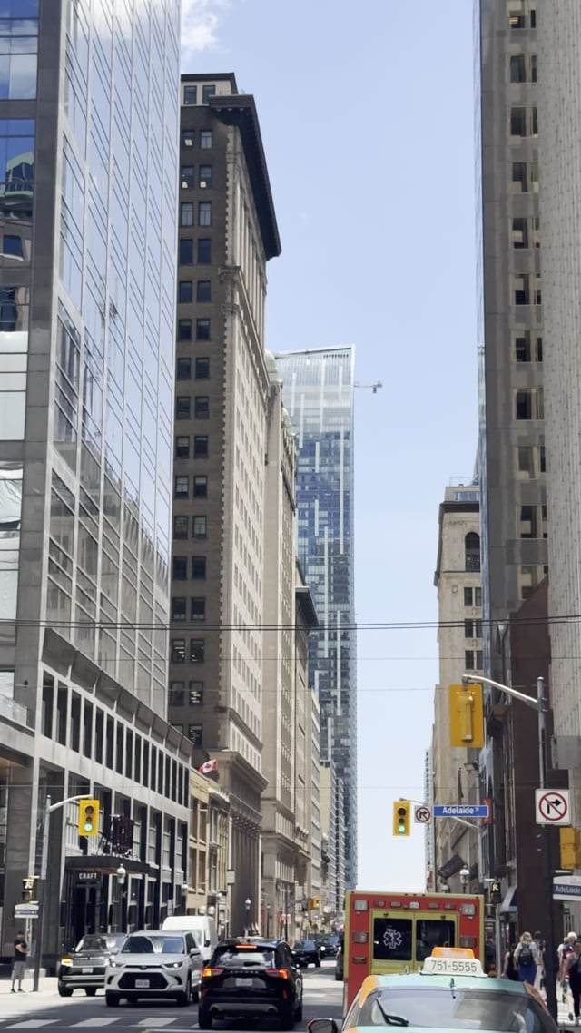 le montage de vos vidéos (voyage, mariage, entreprise, réseaux sociaux, immobilier)