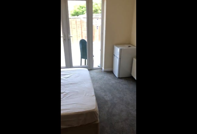 Video 1: 209 & 211 Ryefield