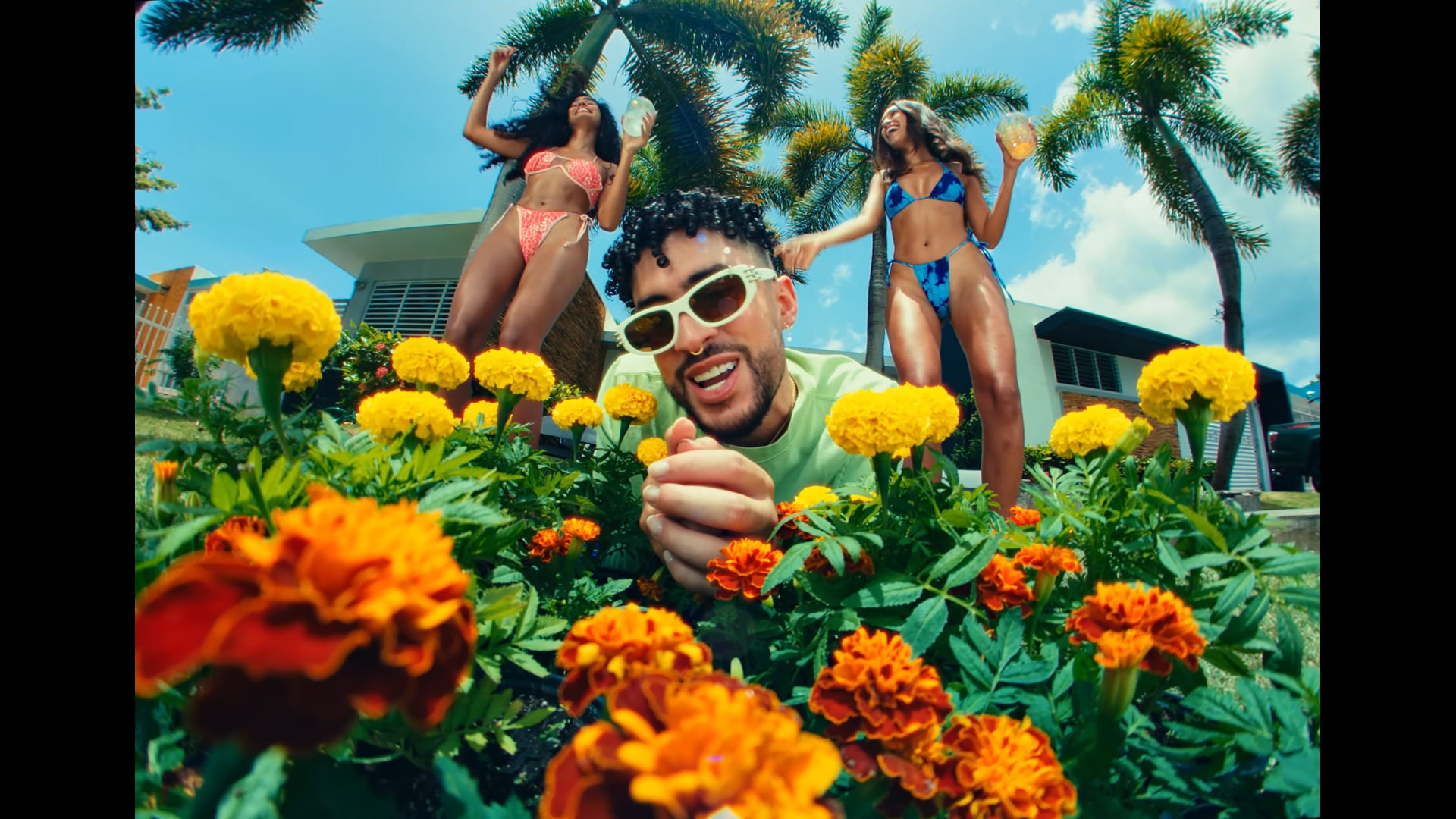 Bad Bunny x Chencho Corleone – Me Porto Bonito