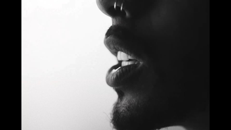 Rauw Alejandro – Hunter