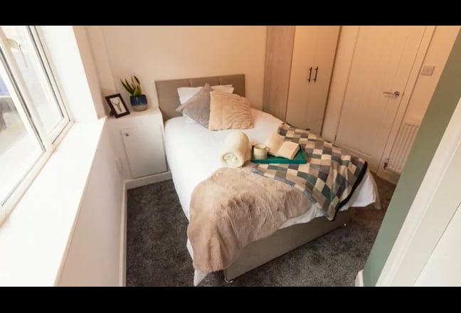 NEW house share,En-suite Room available, bills inc Main Photo