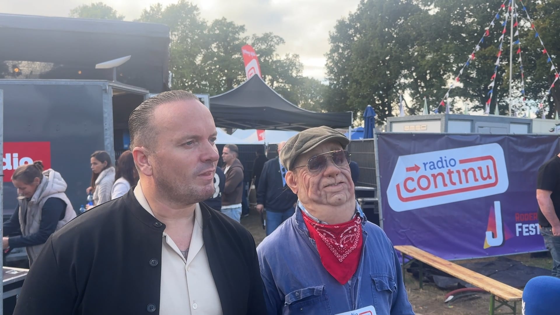 Radio Continu On Tour