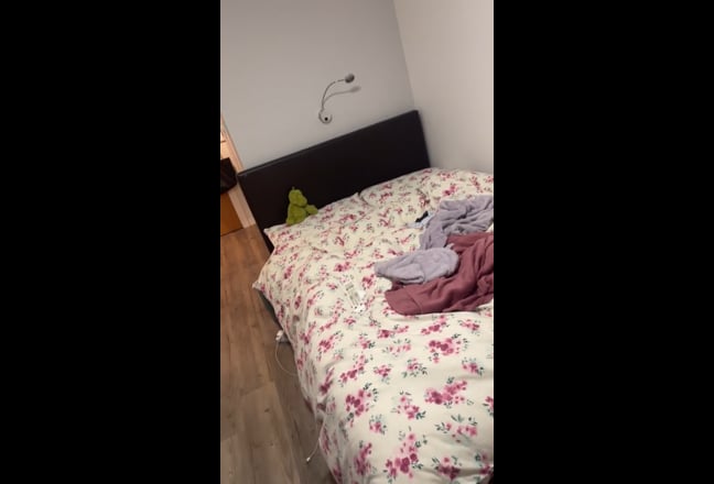 On suite room available at Asquith House Main Photo
